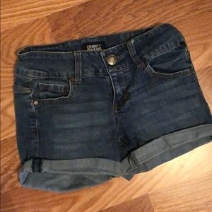 Celebrity pink jean shorts